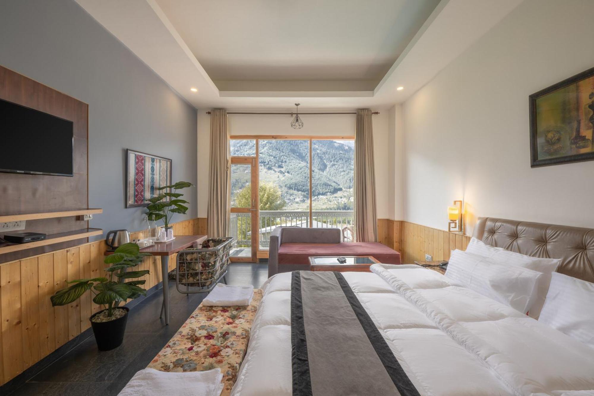 Echor Himalayan Heights Manali Hotel ภายนอก รูปภาพ