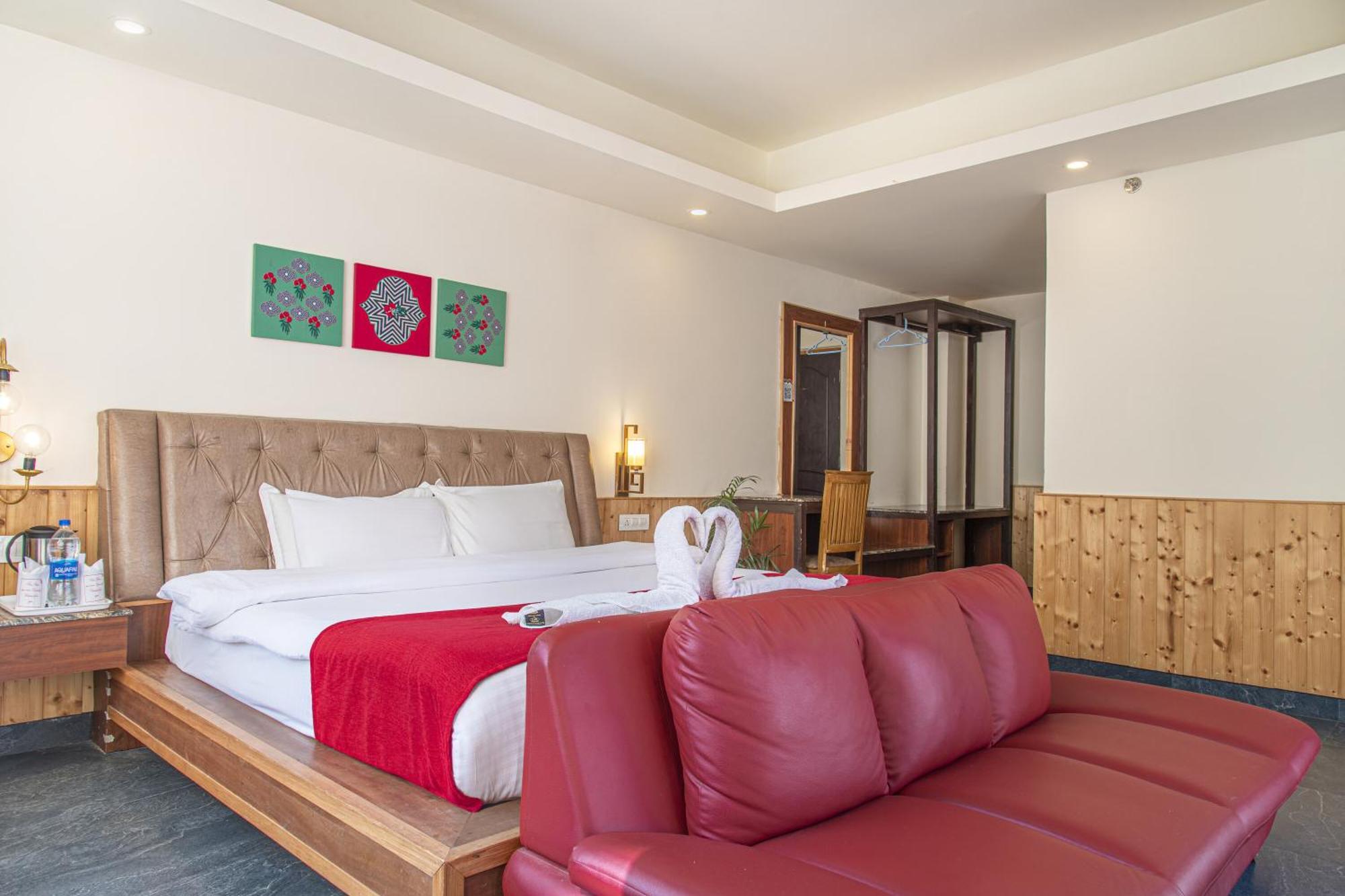 Echor Himalayan Heights Manali Hotel ภายนอก รูปภาพ