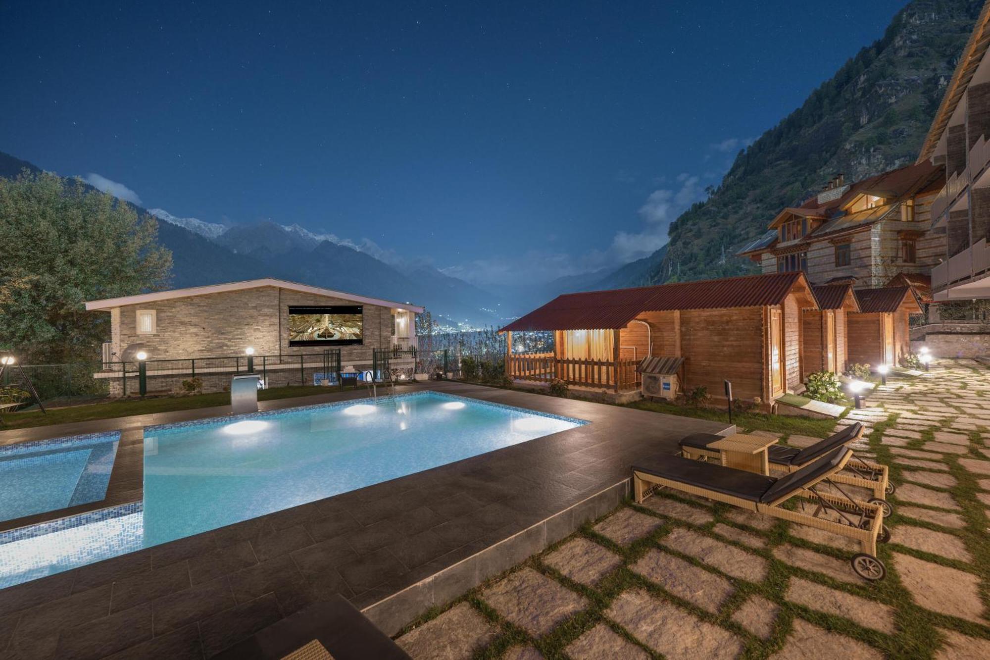 Echor Himalayan Heights Manali Hotel ภายนอก รูปภาพ