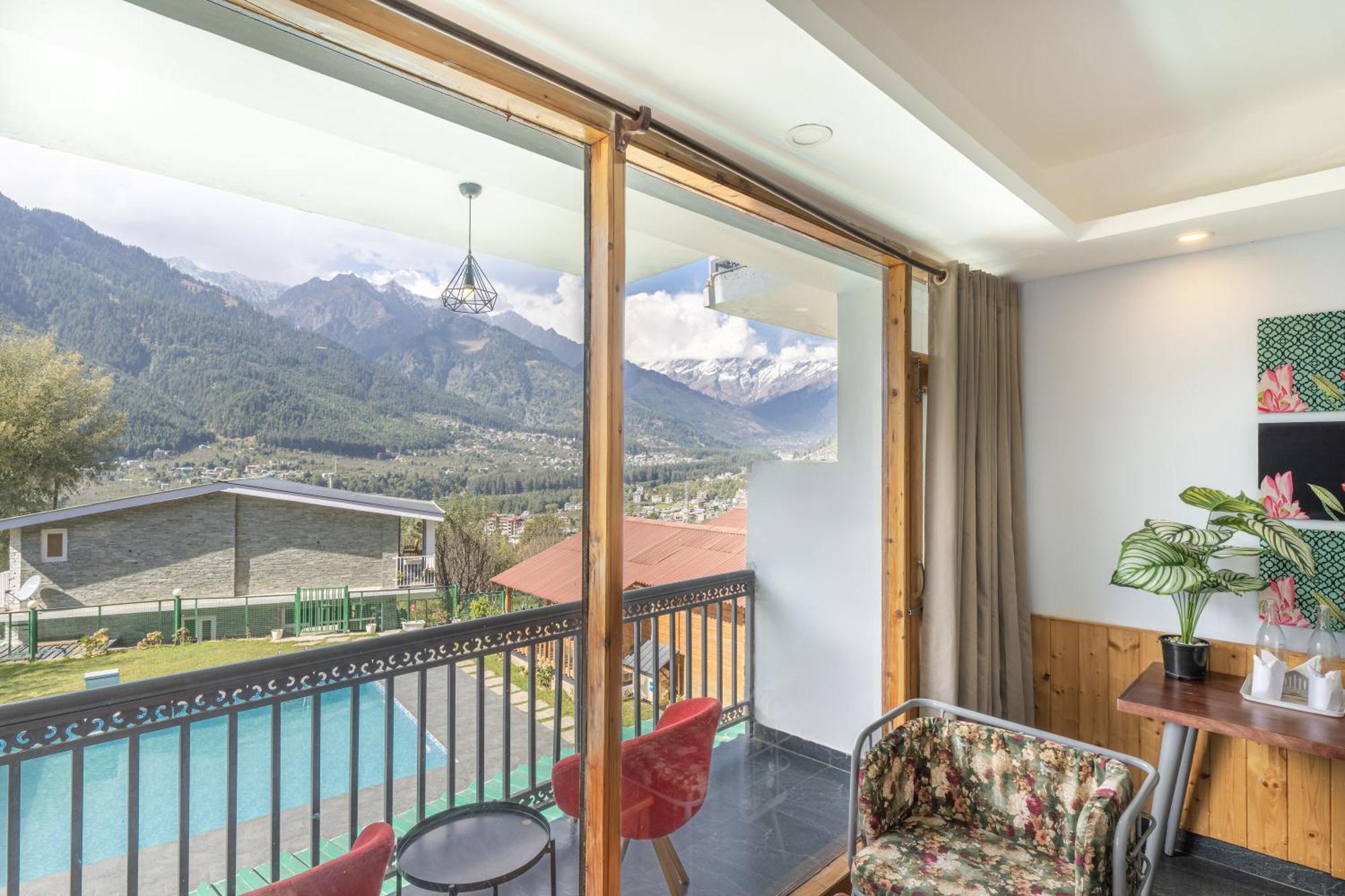 Echor Himalayan Heights Manali Hotel ภายนอก รูปภาพ