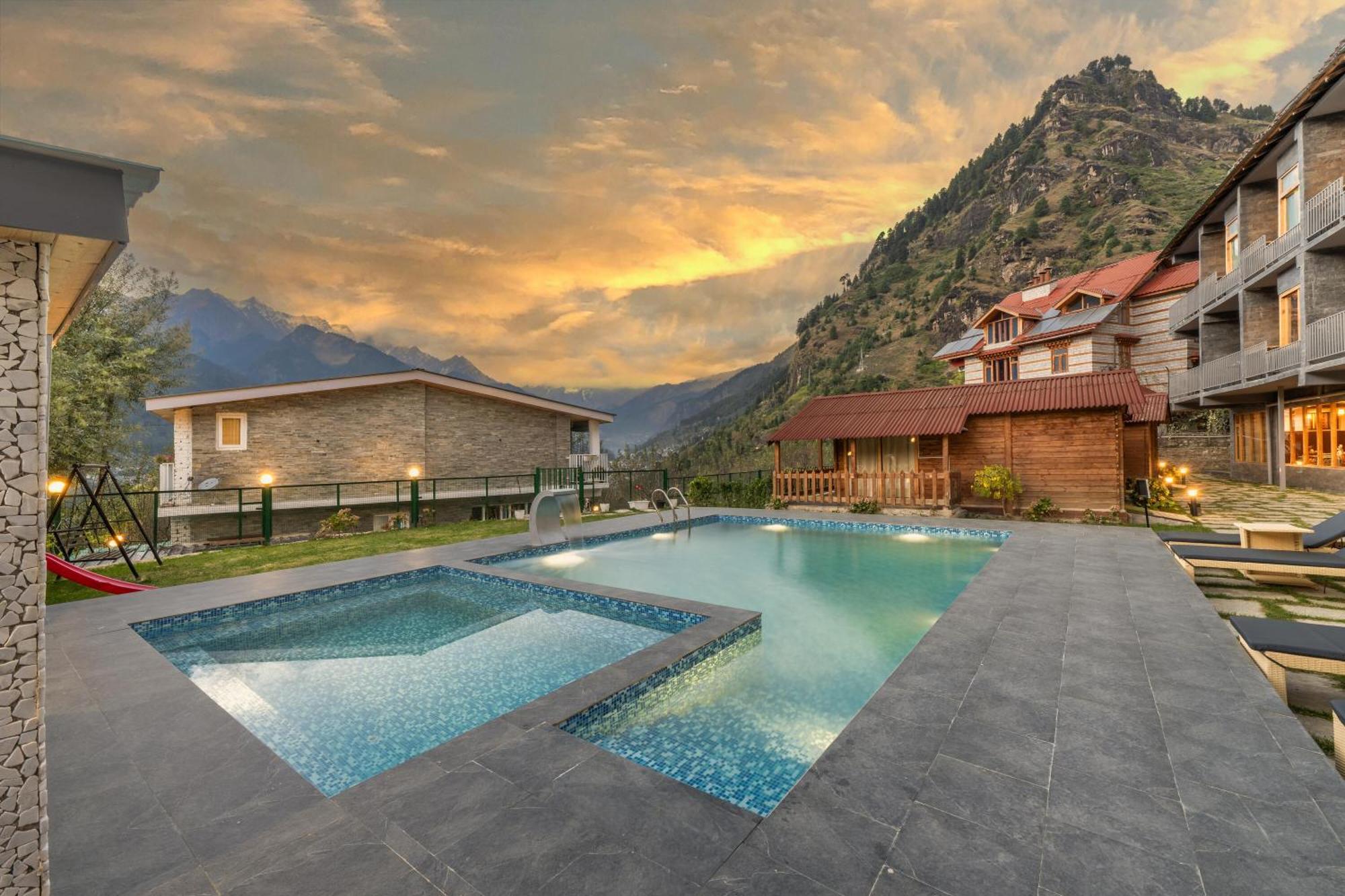 Echor Himalayan Heights Manali Hotel ภายนอก รูปภาพ