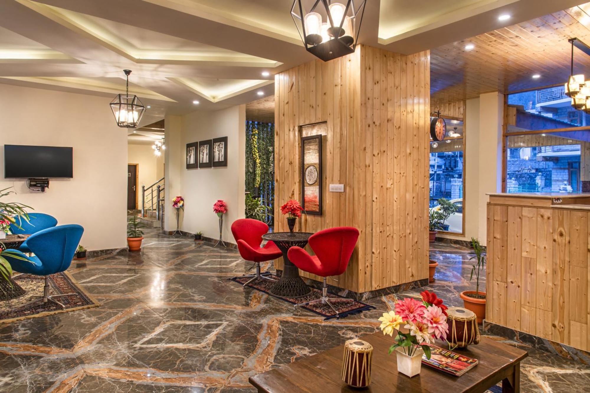 Echor Himalayan Heights Manali Hotel ภายนอก รูปภาพ