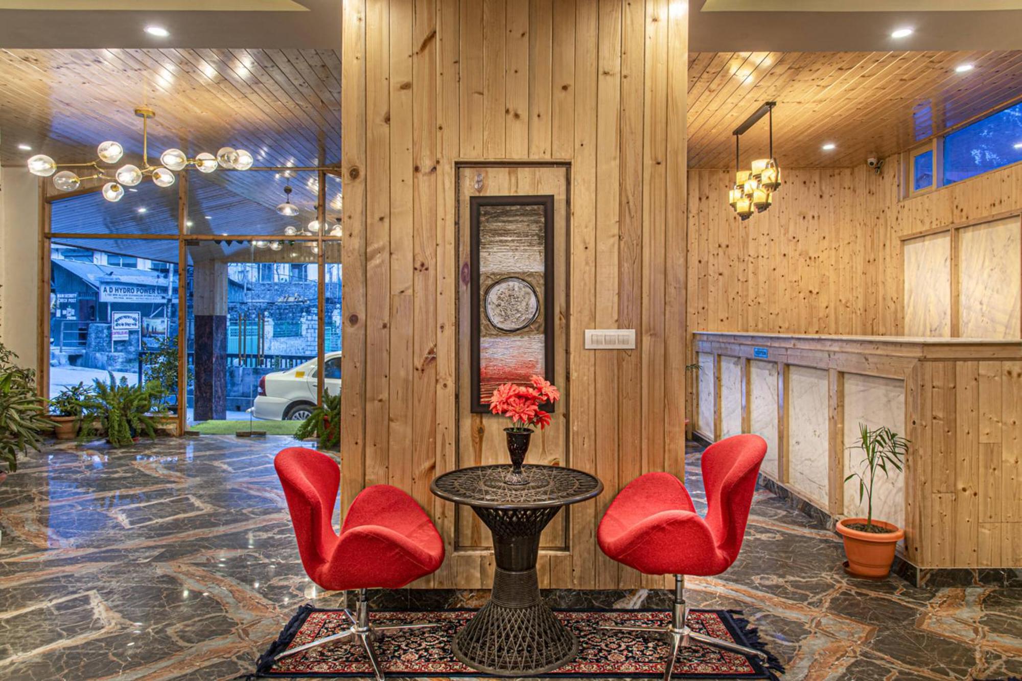 Echor Himalayan Heights Manali Hotel ภายนอก รูปภาพ