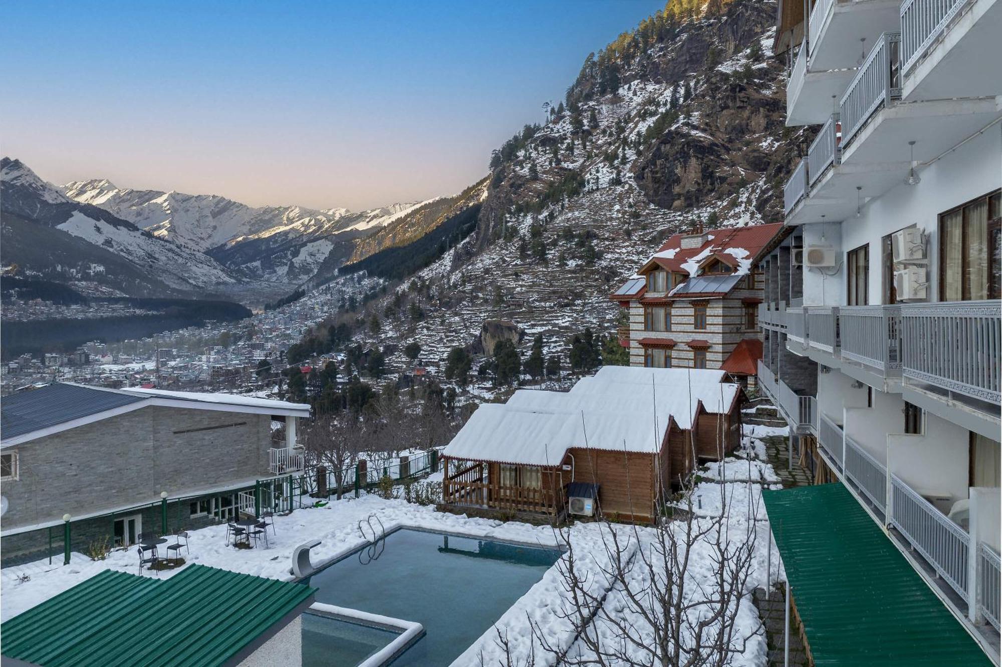 Echor Himalayan Heights Manali Hotel ภายนอก รูปภาพ