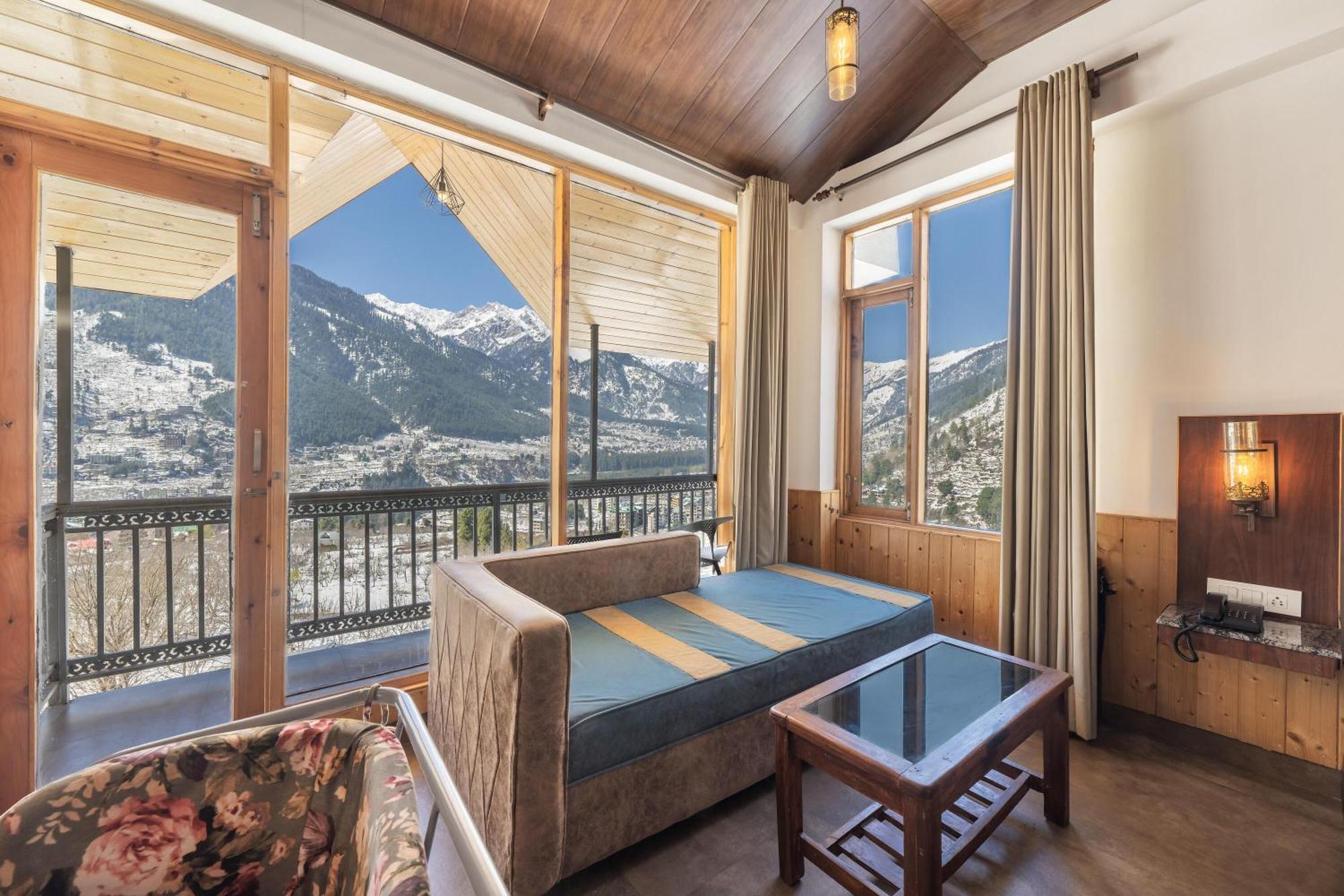 Echor Himalayan Heights Manali Hotel ภายนอก รูปภาพ